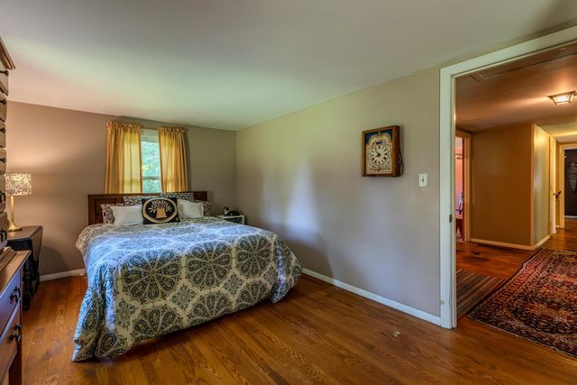 3327 Route 30, Jamaica, VT 05343