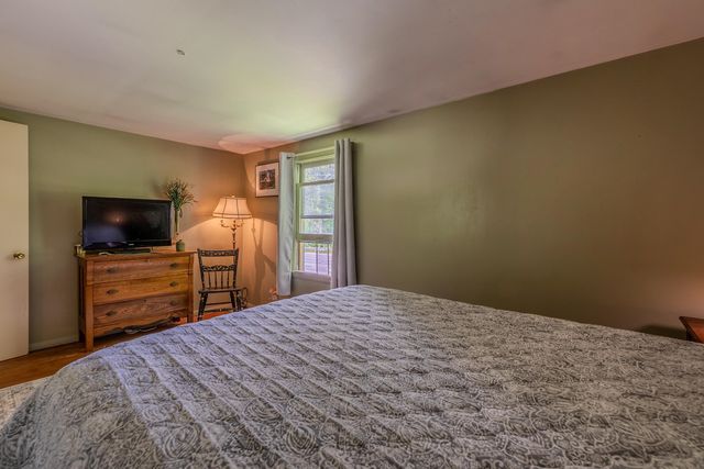 3327 Route 30, Jamaica, VT 05343