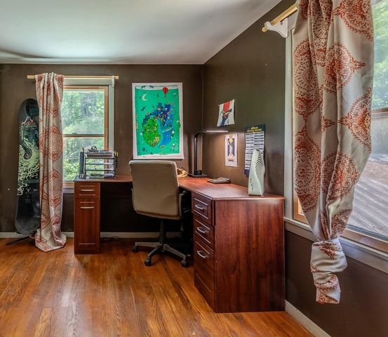 3327 Route 30, Jamaica, VT 05343