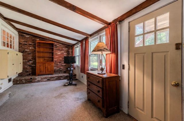 3327 Route 30, Jamaica, VT 05343