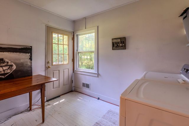 3327 Route 30, Jamaica, VT 05343