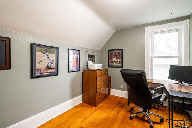 2401 S Williams STREET, Milwaukee, WI 53207