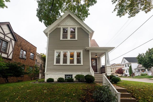 2401 S Williams STREET, Milwaukee, WI 53207