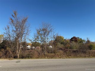 Lot 23 E Hill Road, Grand Blanc, MI 48439