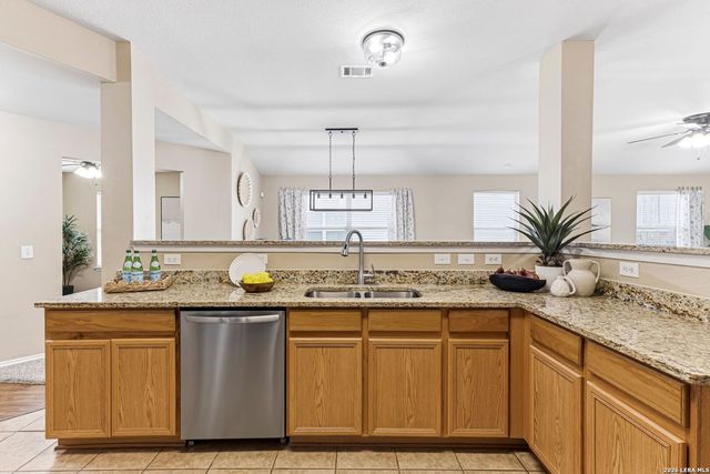 6108 Black Butte, Schertz, TX 78108