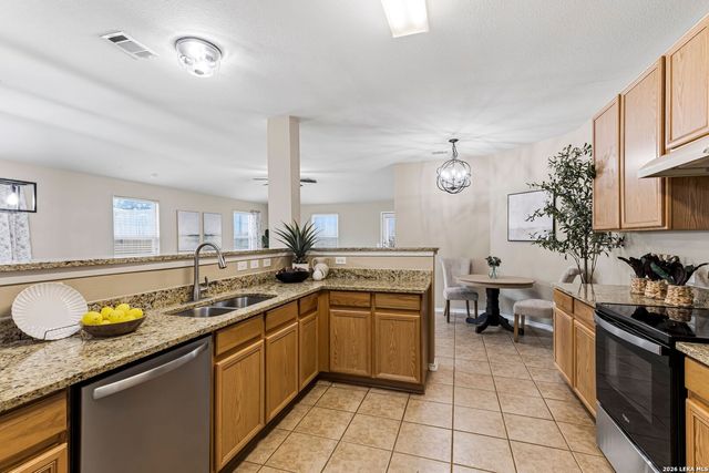 6108 Black Butte, Schertz, TX 78108