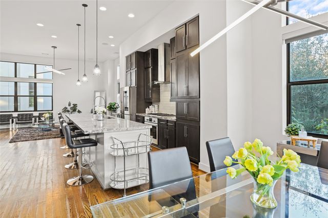 2830 Clay Street, Houston, TX 77003