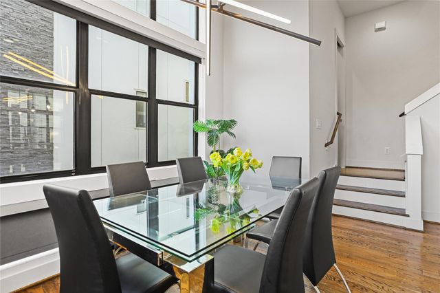 2830 Clay Street, Houston, TX 77003