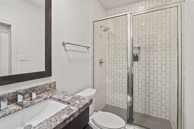 2830 Clay Street, Houston, TX 77003