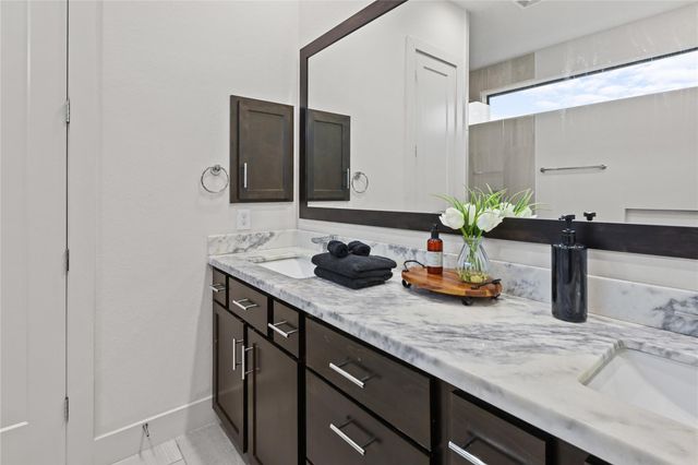 2830 Clay Street, Houston, TX 77003