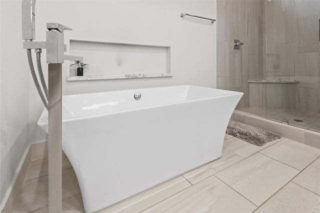 2830 Clay Street, Houston, TX 77003