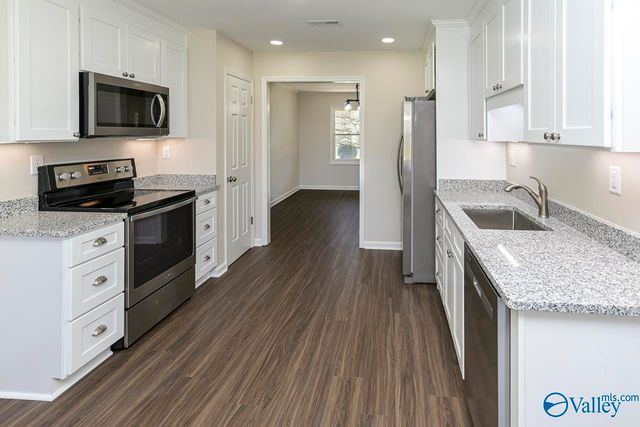 1005 Wood Circle, Madison, AL 35758