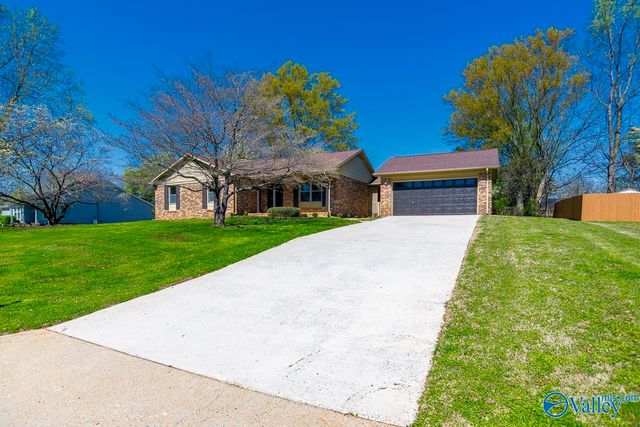 1005 Wood Circle, Madison, AL 35758