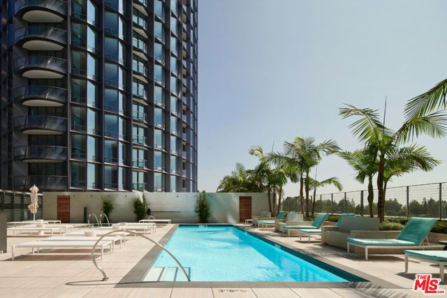 211 W Elm Court 23B, Los Angeles, CA 90067