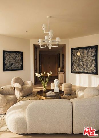 211 W Elm Court 23B, Los Angeles, CA 90067