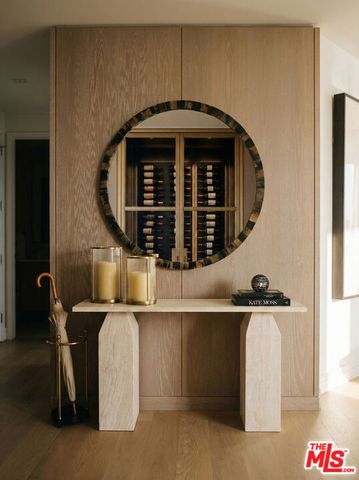 211 W Elm Court 23B, Los Angeles, CA 90067
