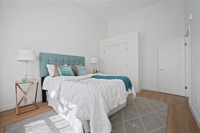 403 Division Street 11, Fall River, MA 02721