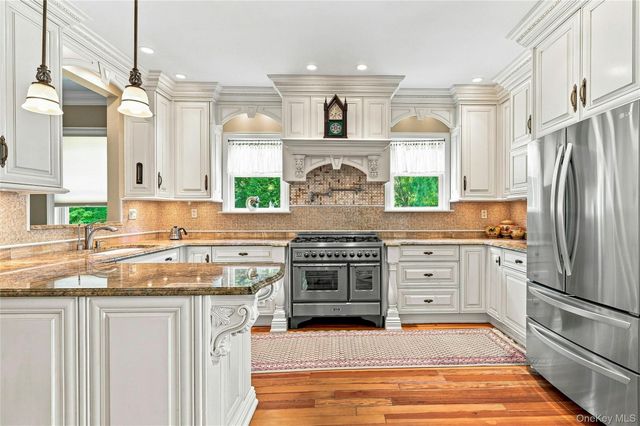 534 Main Street, Northport, NY 11768