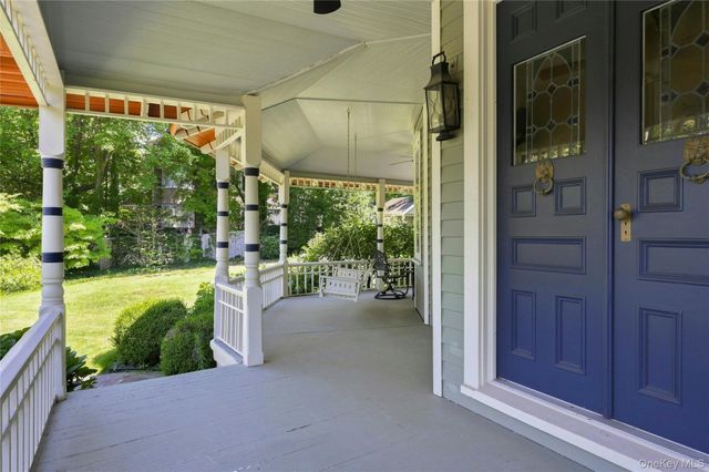 534 Main Street, Northport, NY 11768