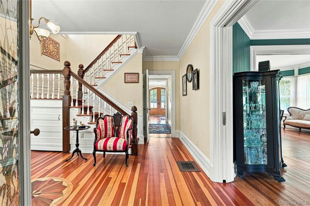 534 Main Street, Northport, NY 11768