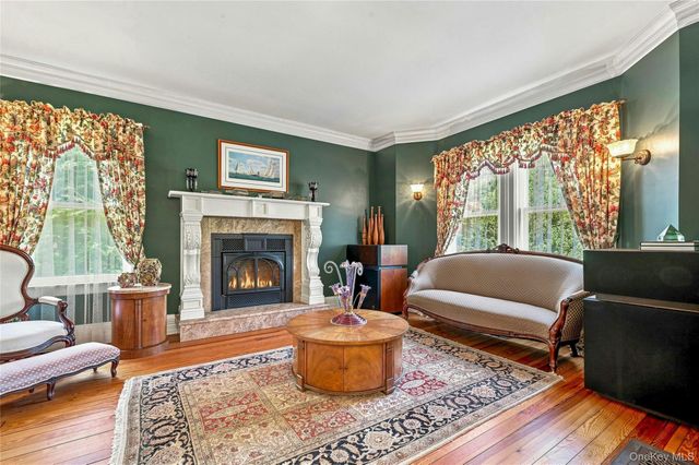 534 Main Street, Northport, NY 11768