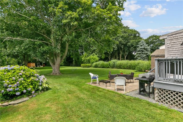 129 Bliss Mine Road, Newport, RI 02840