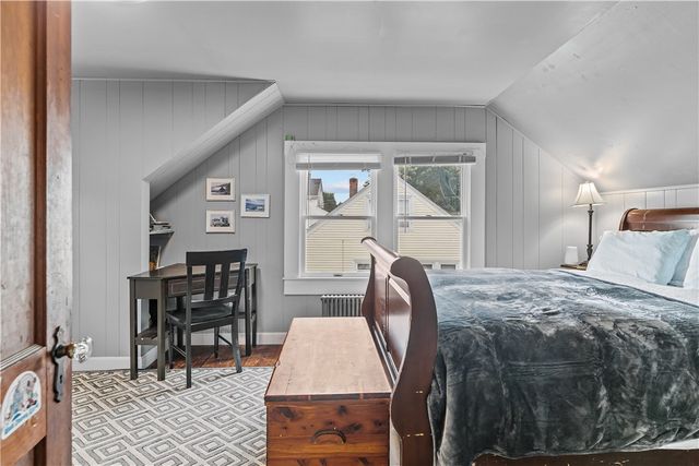 129 Bliss Mine Road, Newport, RI 02840