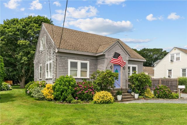 129 Bliss Mine Road, Newport, RI 02840