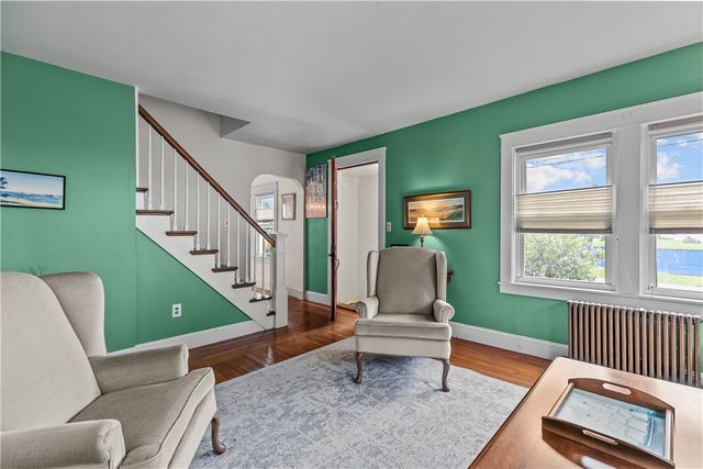 129 Bliss Mine Road, Newport, RI 02840