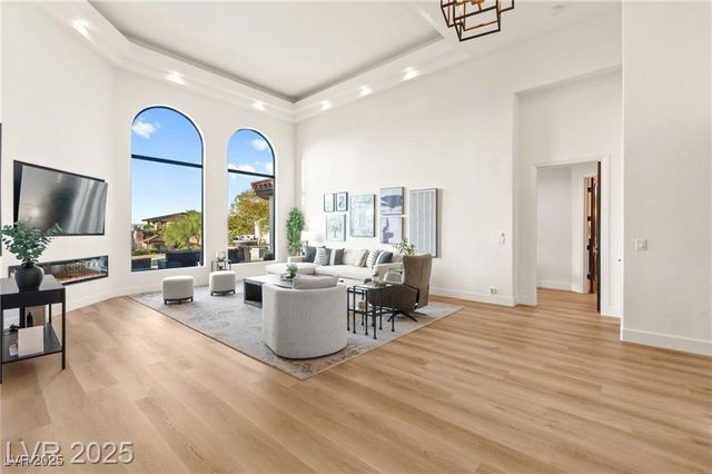 4 Via Vittorio Place, Henderson, NV 89011