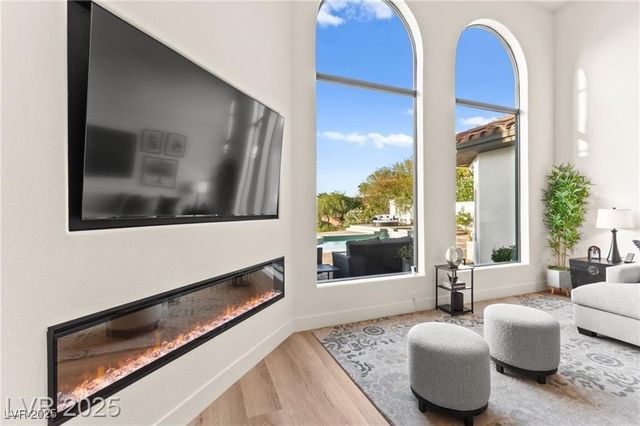 4 Via Vittorio Place, Henderson, NV 89011