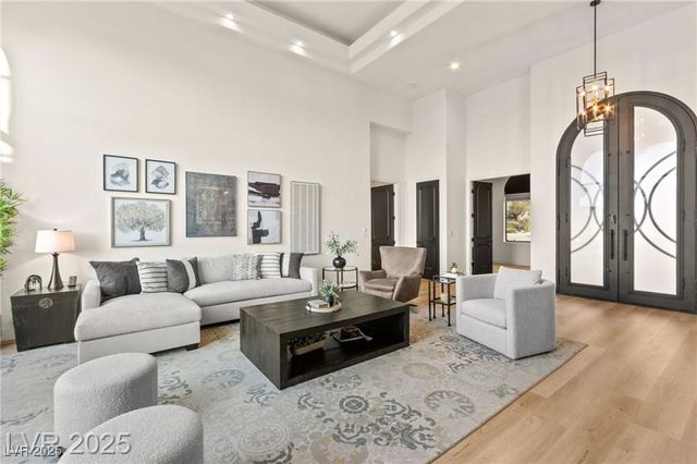 4 Via Vittorio Place, Henderson, NV 89011