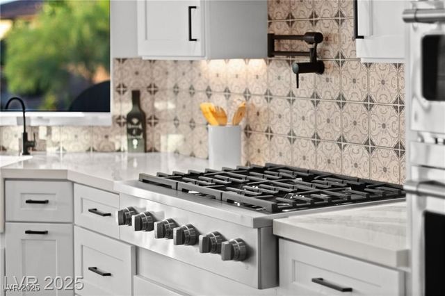 4 Via Vittorio Place, Henderson, NV 89011