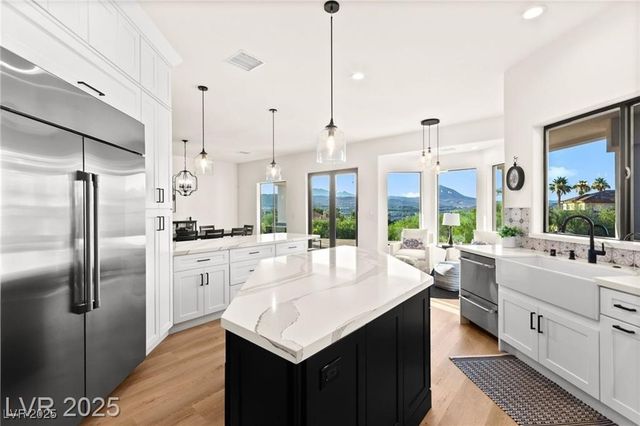 4 Via Vittorio Place, Henderson, NV 89011