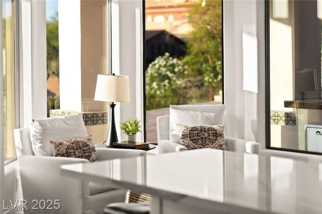 4 Via Vittorio Place, Henderson, NV 89011