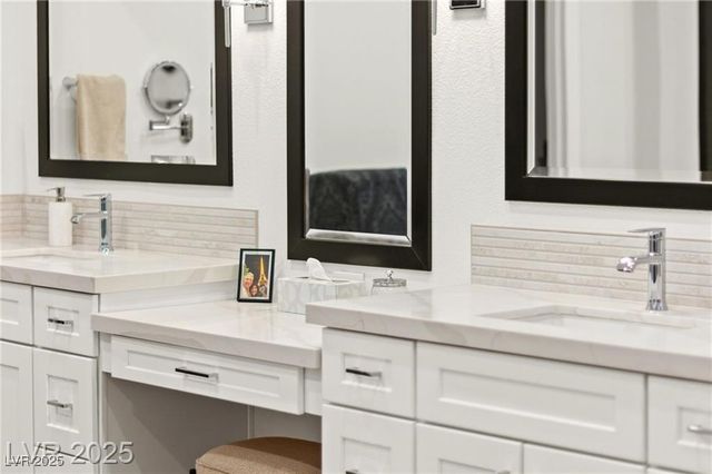 4 Via Vittorio Place, Henderson, NV 89011