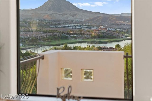 4 Via Vittorio Place, Henderson, NV 89011