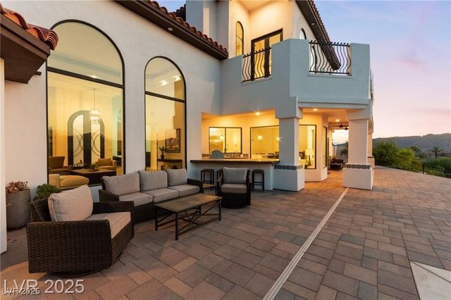 4 Via Vittorio Place, Henderson, NV 89011