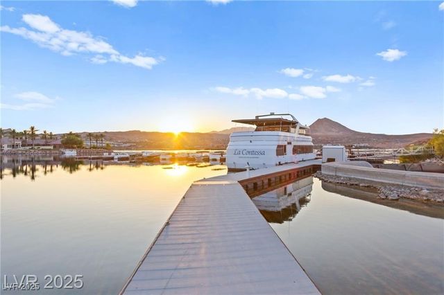 4 Via Vittorio Place, Henderson, NV 89011