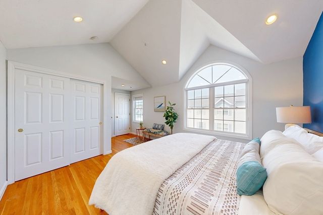 995 Trapelo Road 3, Waltham, MA 02452