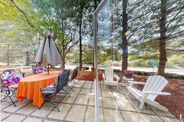 995 Trapelo Road 3, Waltham, MA 02452
