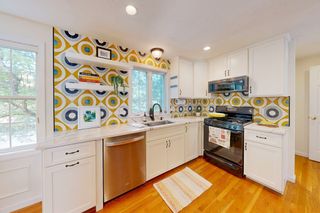995 Trapelo Road 3, Waltham, MA 02452