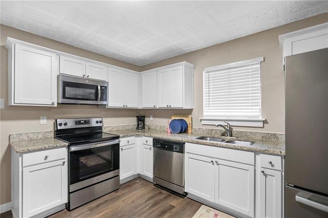 2082 Marble Arch, Decatur, GA 30035