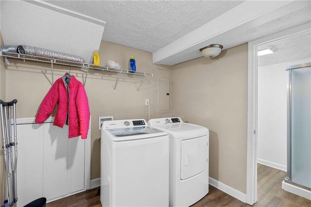 2082 Marble Arch, Decatur, GA 30035