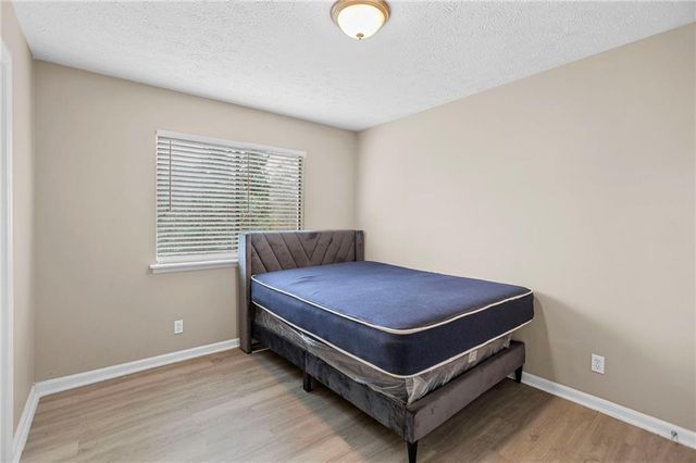 2082 Marble Arch, Decatur, GA 30035