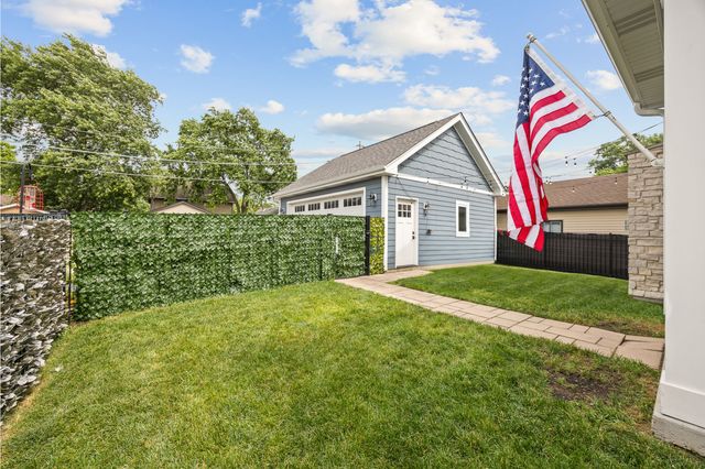 997 Florence Street, Lemont, IL 60439