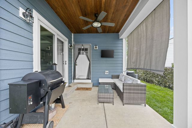 997 Florence Street, Lemont, IL 60439