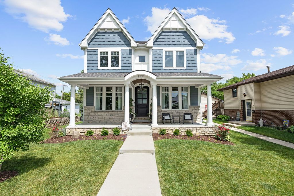 997 Florence Street, Lemont, IL 60439