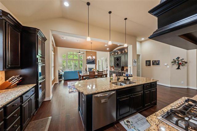 5019 Preserve Park Drive, Spring, TX 77389