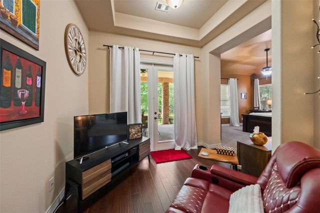 5019 Preserve Park Drive, Spring, TX 77389